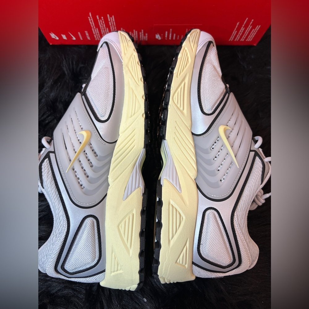 🔥 NEW | Nike Air Pegasus Wave
Pure Platinum Metallic Platinum Black | Size 11M - Picture 2 of 8
